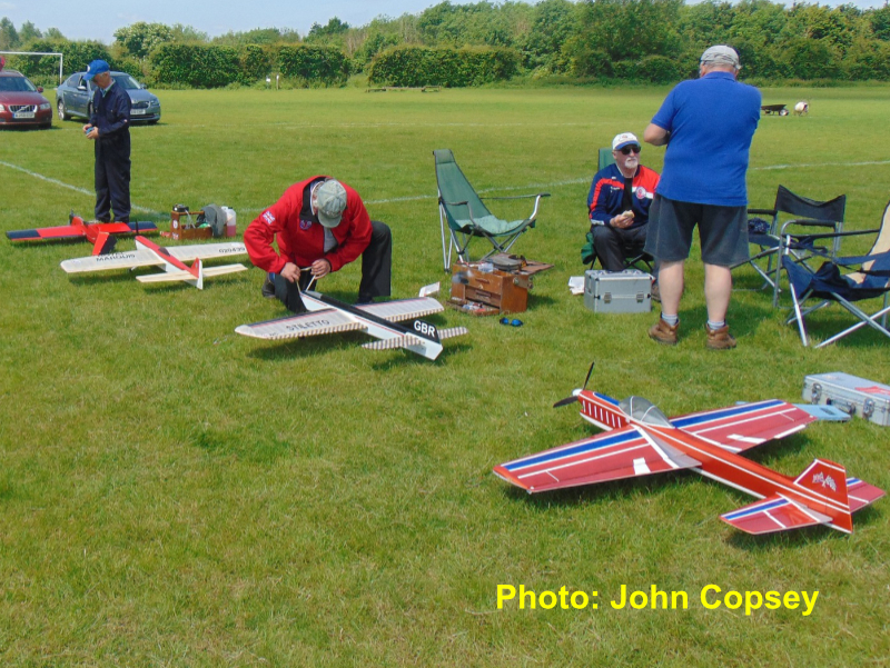 Competitors at the flight line
